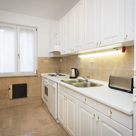 Two-bedroom In Split/split Riviera 26433 アパート *